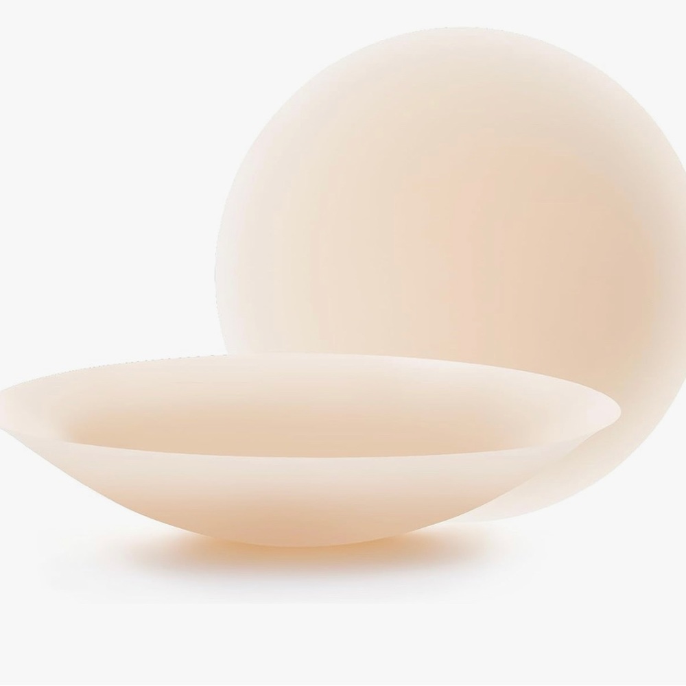 x2 Medical Grade Silicon Sticky Adhesive Creme Nipple Cover Breast Petal Pasties